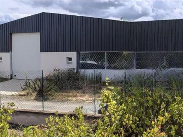 Local Commercial location à Montbrison