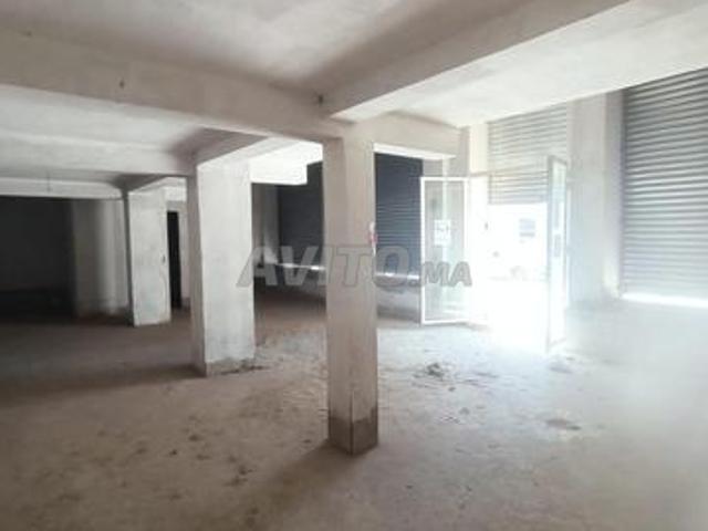 Local commercial location à Rbat