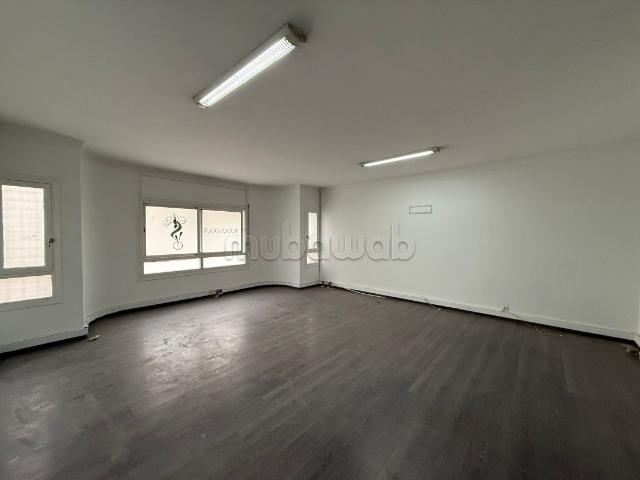 Bureau location à Anfa, Gharb-Chrarda-Beni Hssen