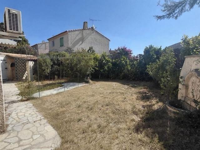 Maison location à Arles, Saint-martin-de-crau