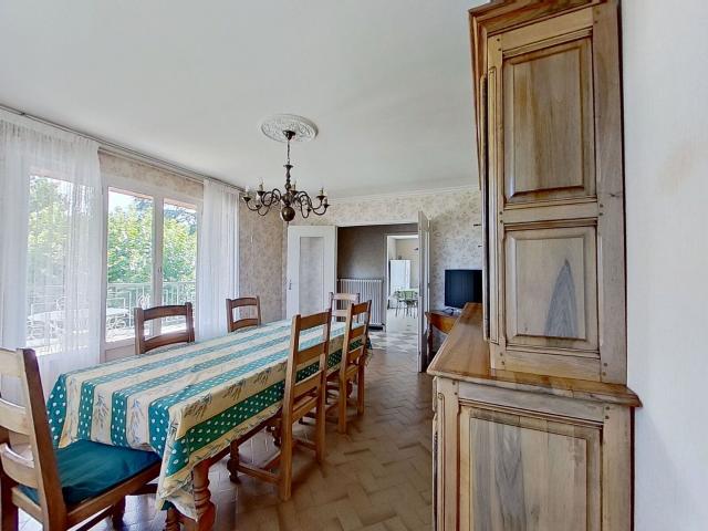 Maison location à Le Bourg, Charbonnières-les-Bains