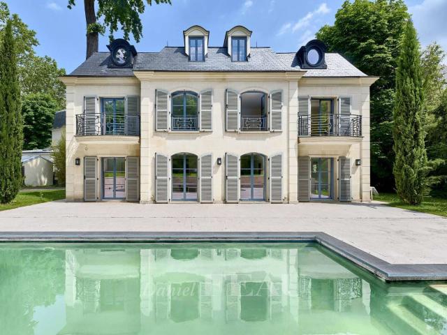 Maison location à Saint-Germain-en-Laye, Maisons-laffitte