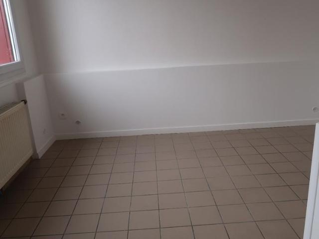 Maison location à Marest-Dampcourt