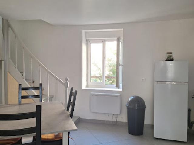 Maison location à Jonzac, Pons