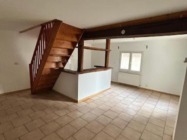 Maison location à Issoudun, Chabris