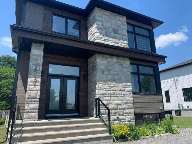 Apartment for rent in Les Moulins, Quebec
