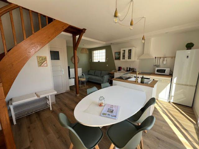 Maison location à Bellevue, Seigy