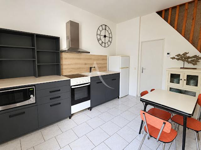 Maison location à Le Port, Saint-Georges-sur-Cher