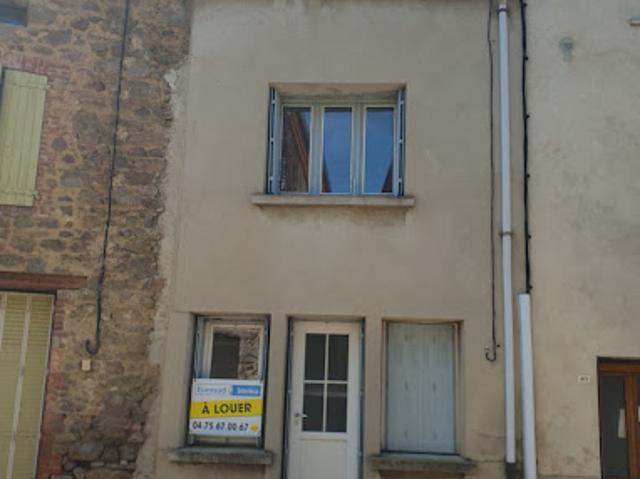 Maison location à Saint-Jeure-d'Ay, Ardèche