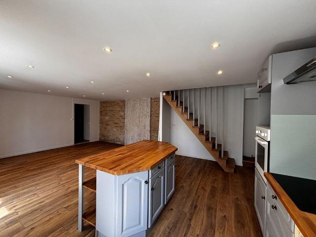 Maison location à Le Passage, L'Île-d'Elle