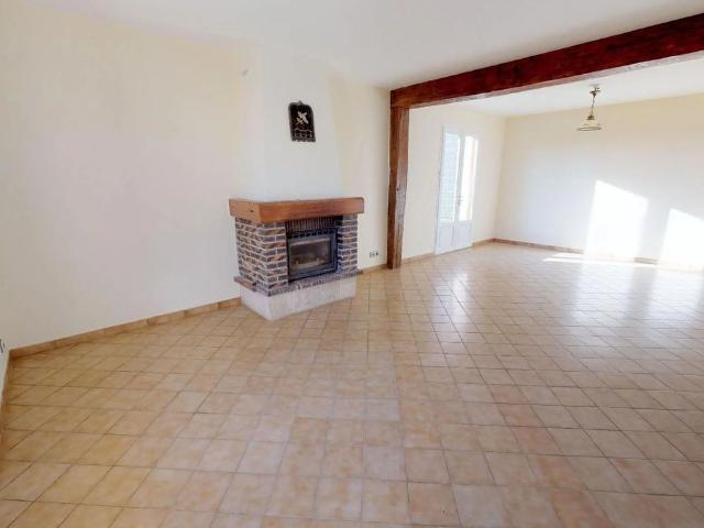 Maison location à Gaucoud, Saint-Luperce