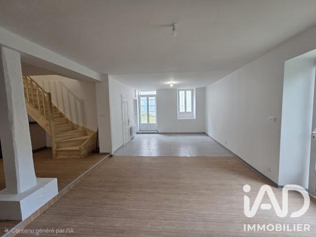 Maison location à Quartier de Ville Tivoli, Montendre