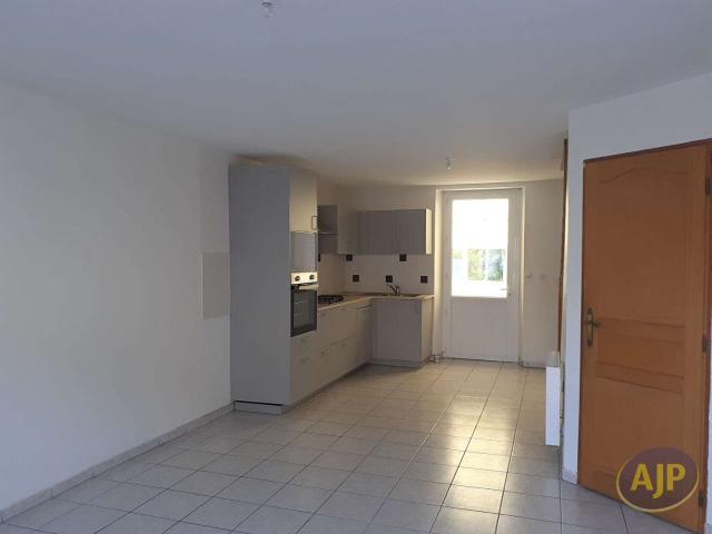 Maison location à Châteaubriant-Ancenis, Avessac