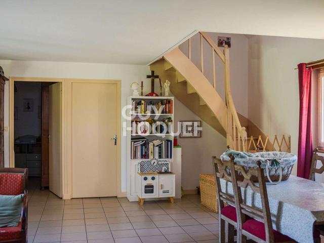 Maison location à Livré-la-Touche, Mayenne
