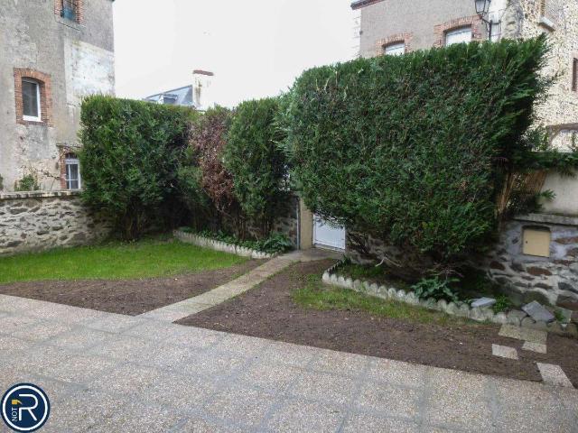 Maison location à Mayenne, Montsûrs