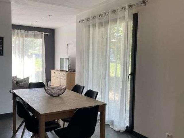 Maison location à Tournon-sur-Rhône, Auvergne-Rhône-Alpes