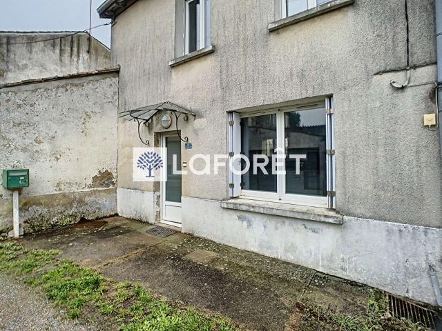 Maison location à Bressuire, Saint-pierre-des-echaubrognes