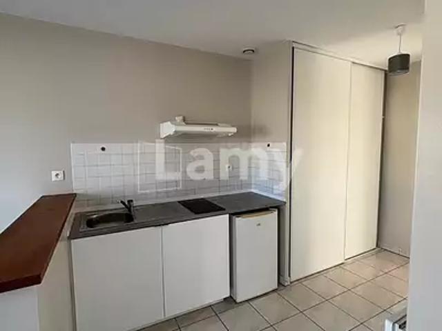 Maison location à Angoulême, La Couronne