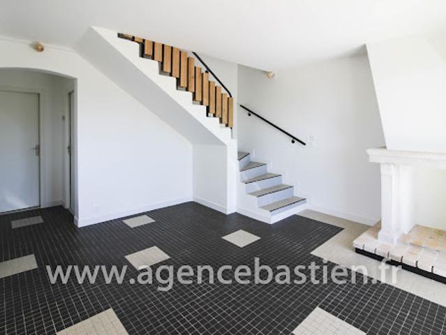 Maison location à Cessy, Ain