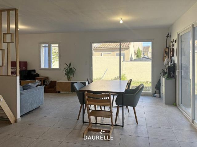 Maison location à Arles, La Salle Les Alpes