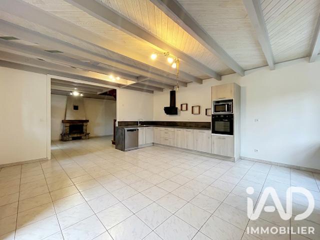 Maison location à Le Garlan, Saint-Thélo