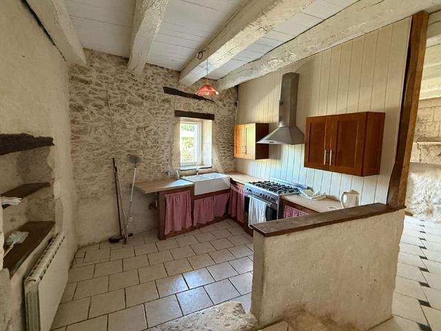 Maison location à Saint-Eutrope, Saintes