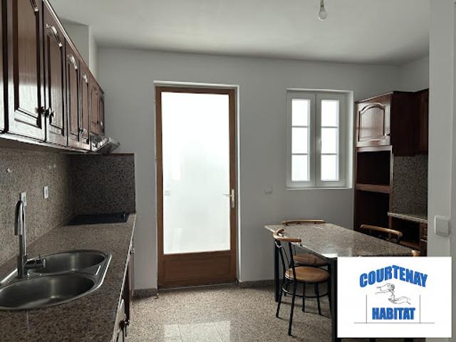 Maison location à Montargis, Courtenay