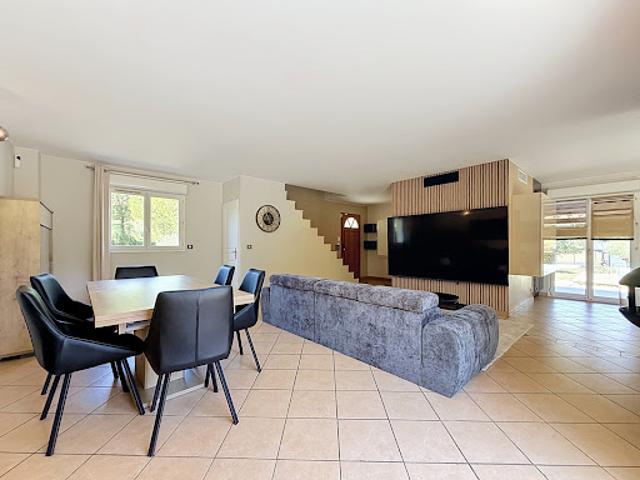 Maison location à Grasse, La Roquette-sur-siagne