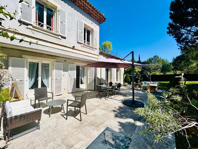 Maison location à Aix-en-Provence, Aix-en-provence