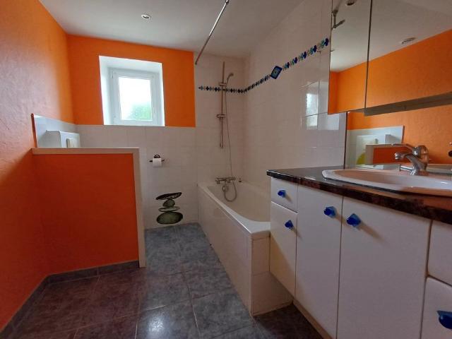 Maison location à Montmorillon, Lhommaizé
