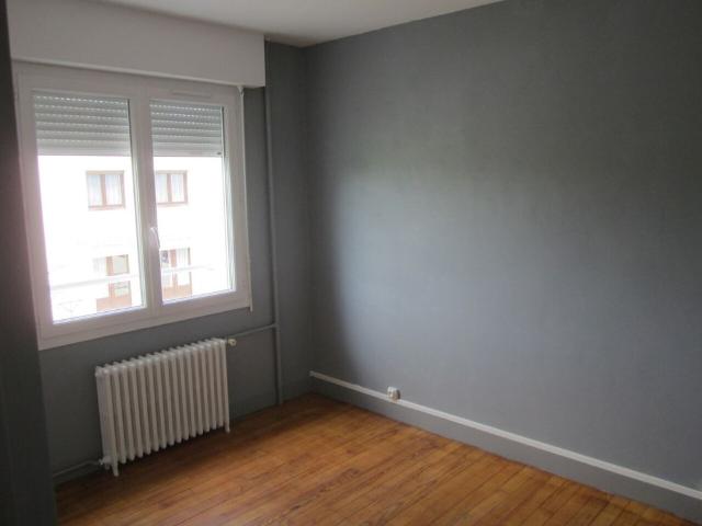 Maison location à Le Blanc, Saint-benoît-du-sault