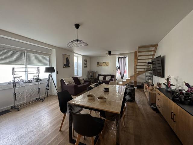 Maison location à Langon, Sainte-croix-du-mont