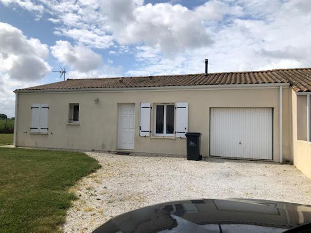 Maison location à L'Essert, Saint-Porchaire