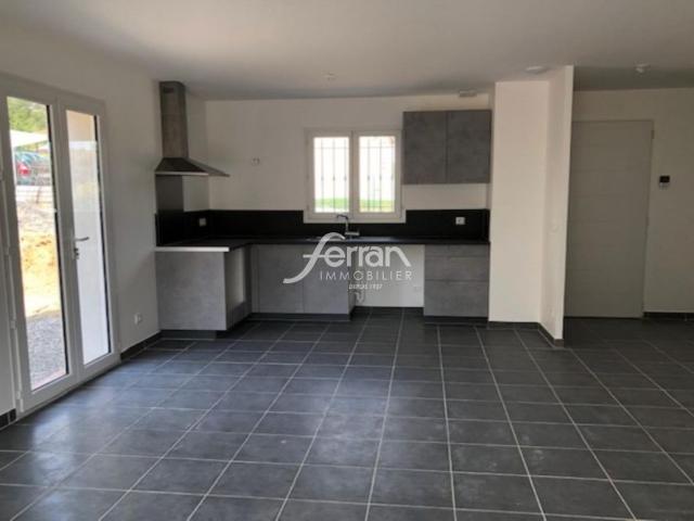 Maison location à Arrondissement de Draguignan, Salernes