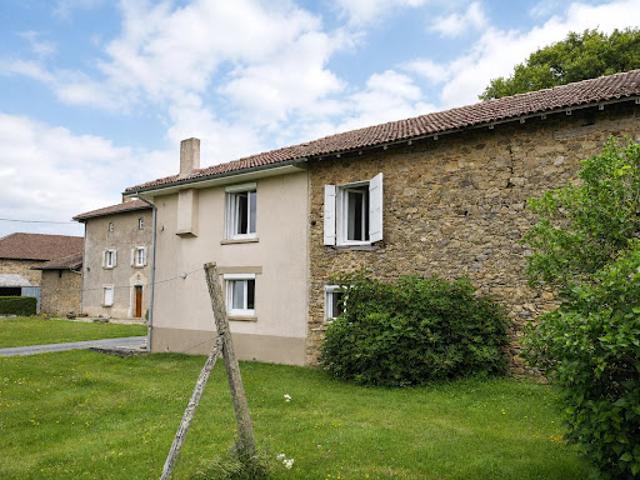Maison location à Rochechouart, Gorre