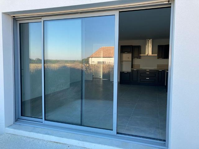 Maison location à La Rochelle, Ferrières