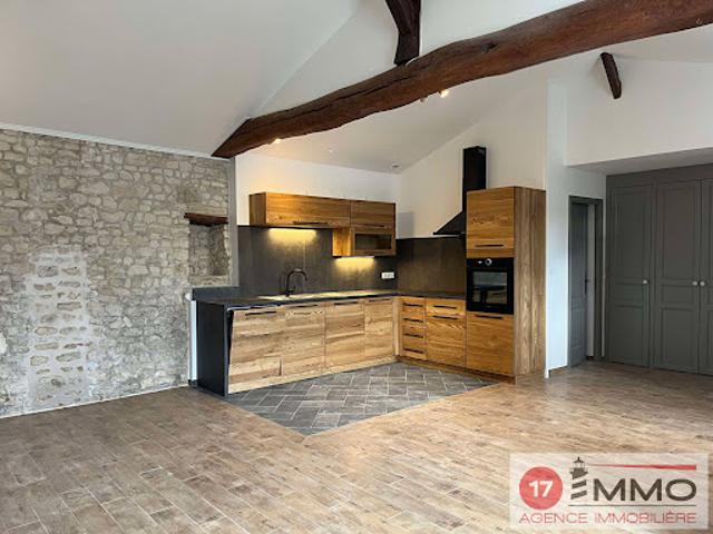 Maison location à Salles-sur-mer, La Frénée
