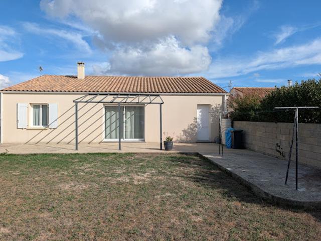 Maison location à Le Renferme, Benon