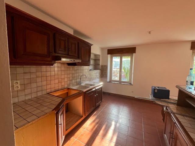 Maison location à Chastel-Nouvel, Lozère