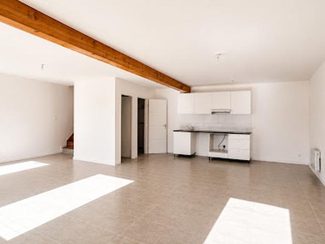 Maison location à Blaye, Pugnac