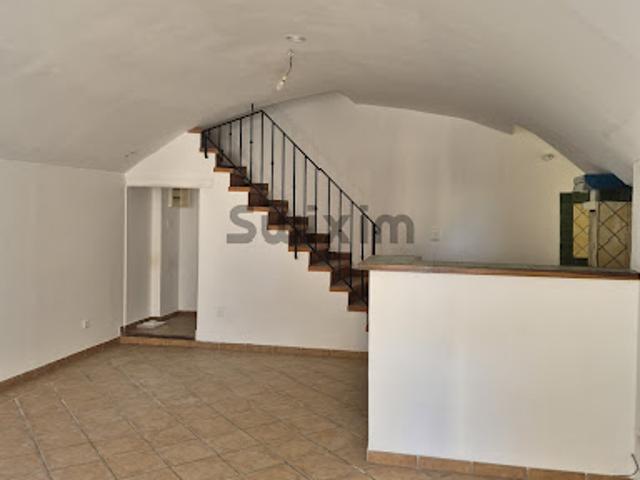 Maison location à Nîmes, Théziers