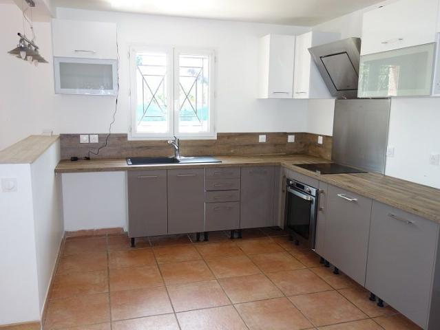 Maison location à Nîmes, Saint-geniès-de-malgoirès