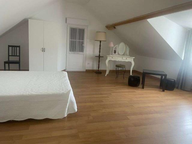 Maison location à Saint-Amand-Montrond, Centre-Val de Loire