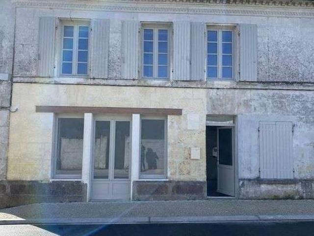 Maison location à Cognac, Cherves-richemont