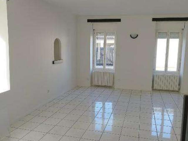 Maison location à Lesparre-Médoc, Nouvelle-Aquitaine