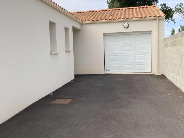 Maison location à Les Sables-d'Olonne, Sallertaine