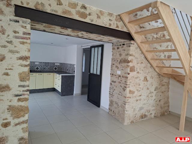 Maison location à Fontenay-le-Comte, La Flocellière