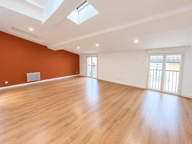 Maison location à Graissentou, Pexiora