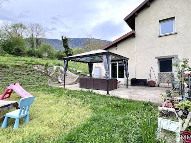 Maison location à Nantua, Lancrans