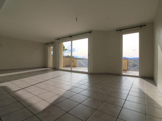Maison location à Grenoble, Saint-blaise-du-buis
